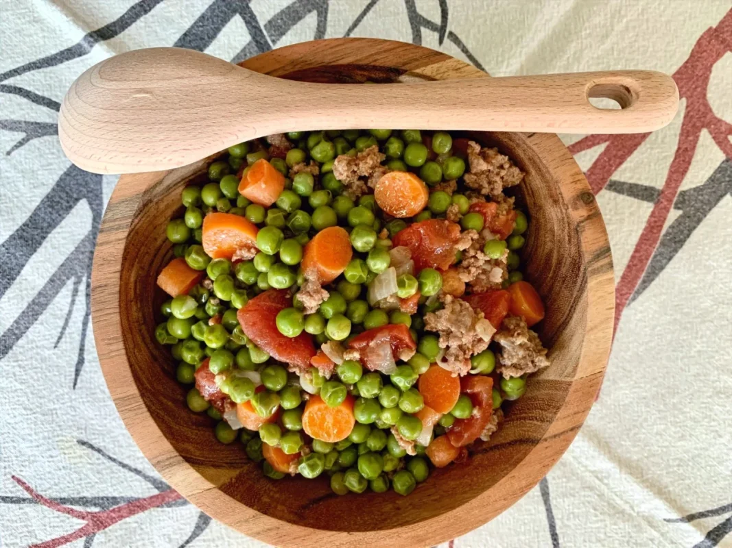 English peas with ground meat recipe